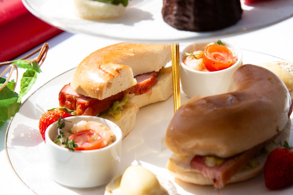 「いちごさんバス」アフタヌーンティーのイメージ