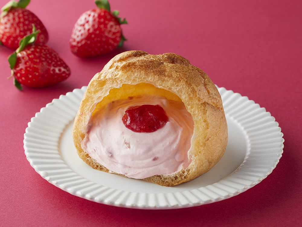 「ICHIBIKO・濃い苺シュークリーム」イメージ