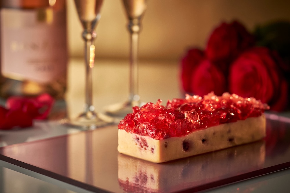 「ロゼ・シャンパーニュ」イメージ