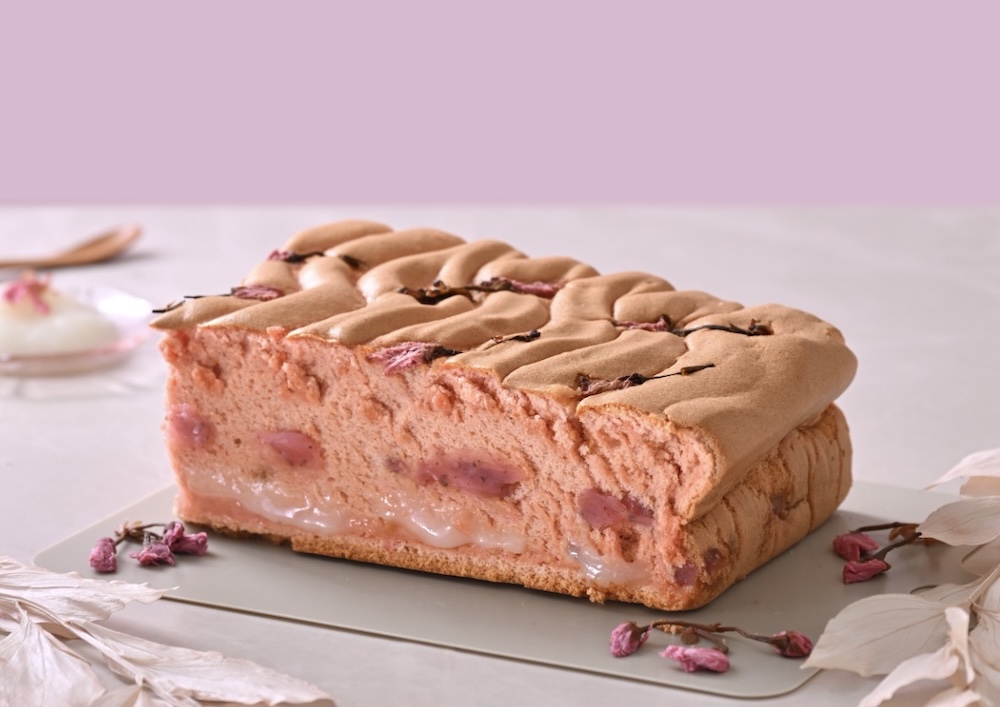 「桜あんの羽二重餅カステラ」イメージ