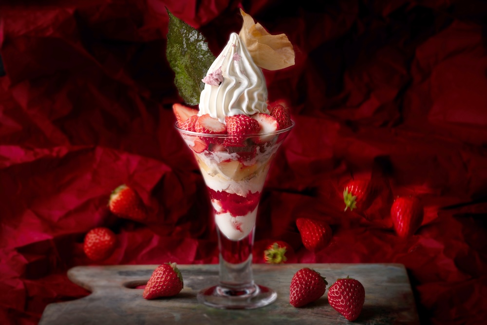 「いちごと桜のパフェ ~Strawberry JuJu~」イメージ