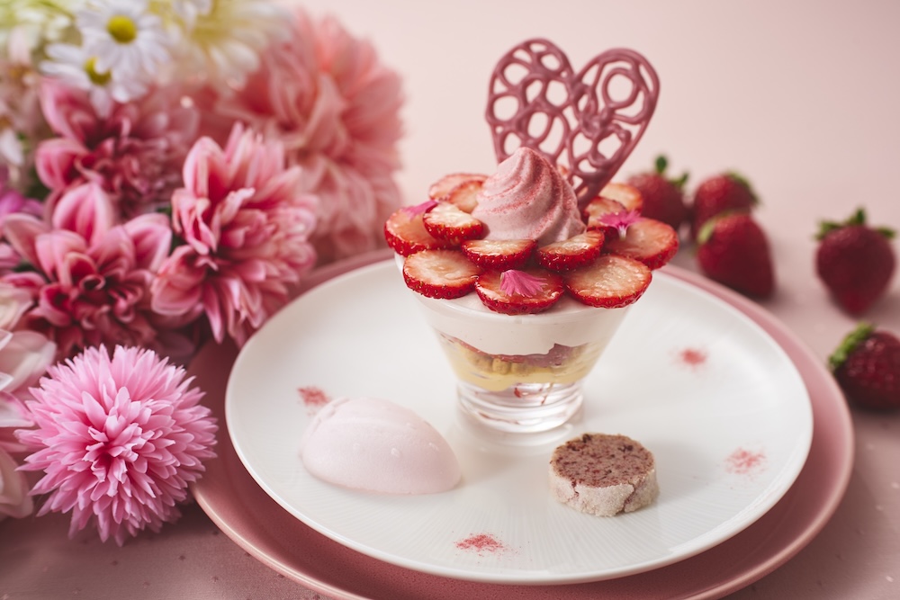 「苺アフタヌーンティーセット SPRINGバージョン」イメージ