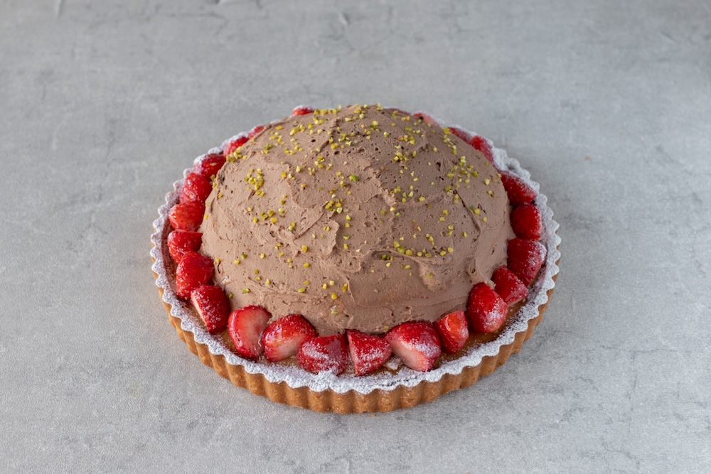 「いちごとチョコのムースタルト」ピース・税込み880円