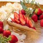 3月1日〜3月15日に販売される「イチゴとダブルチーズのタルト」ピース・税込み1,393円、ホール・税込み7,668円〜