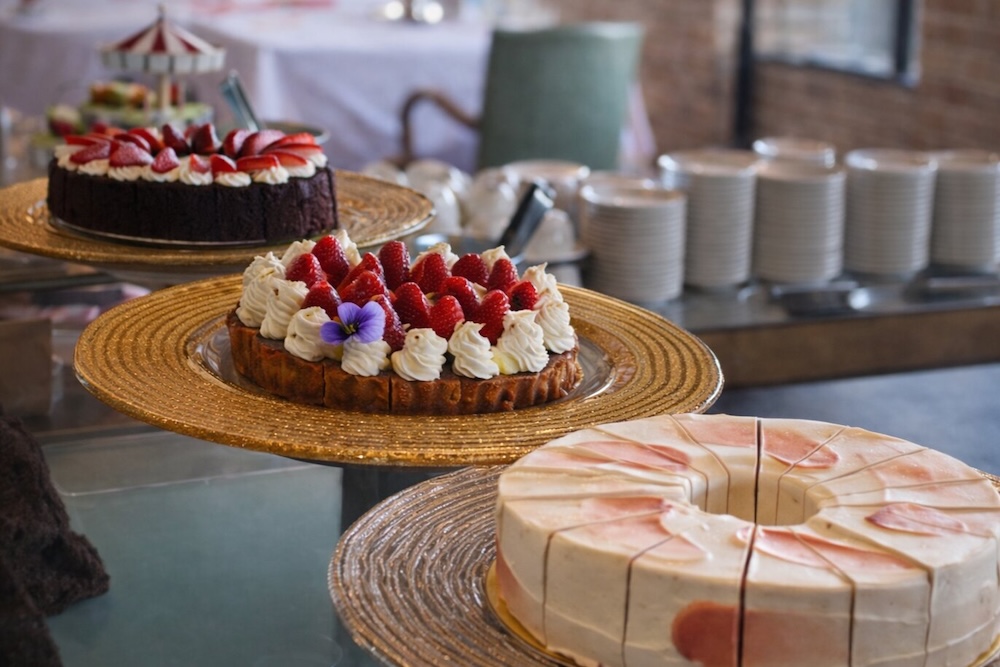 「苺の饗宴 2026 春香るスイーツフェス」イメージ