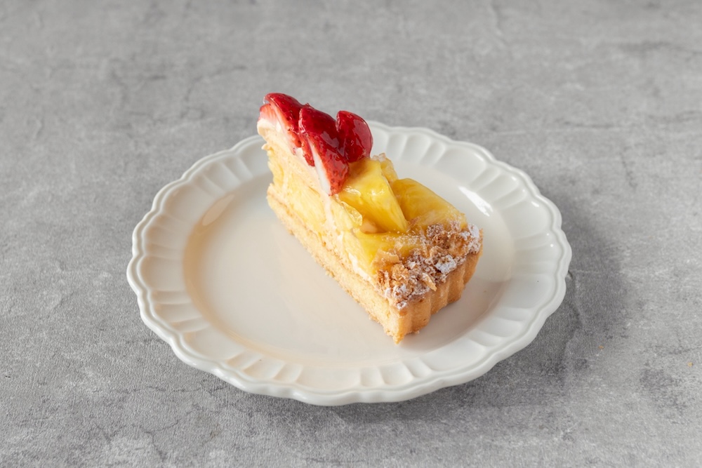 「パイナップルといちごのタルト」イメージ