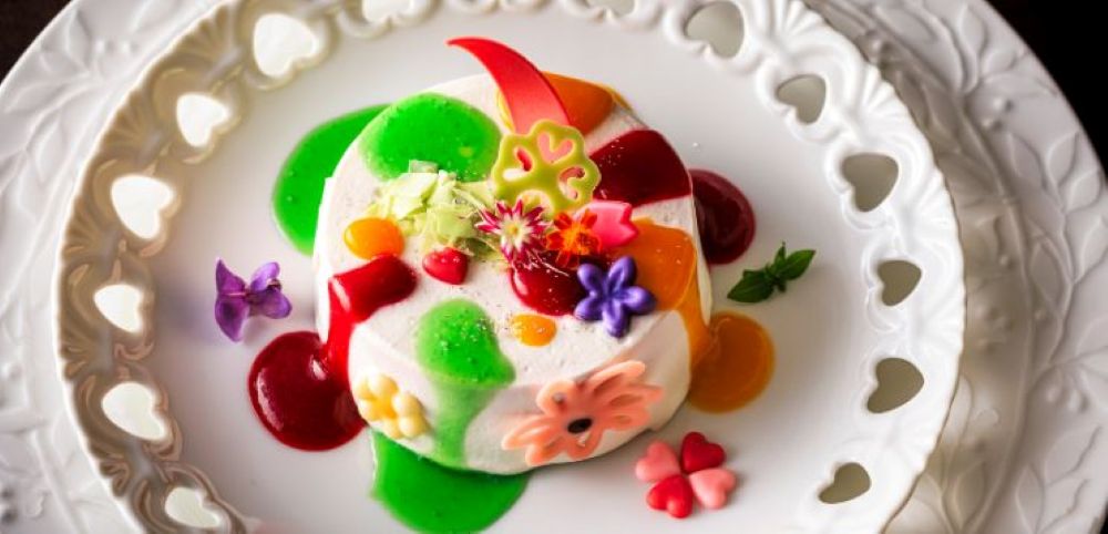 「ハレの日を彩るメモリアルケーキ～春の食べられるアート体験～」イメージ