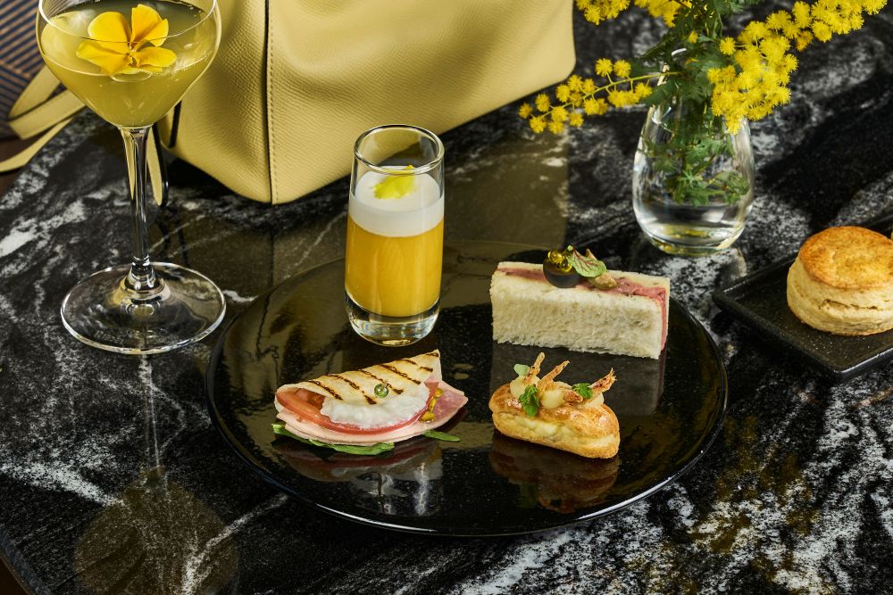 「セントレジスアフタヌーンティーwith ヴァレクトラ—イジィデ・イン・ブルーム—」イメージ