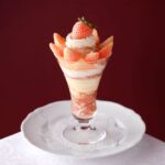 「静岡県産“初恋の香り”のスペシャルストロベリーパフェ」税込み3,500円