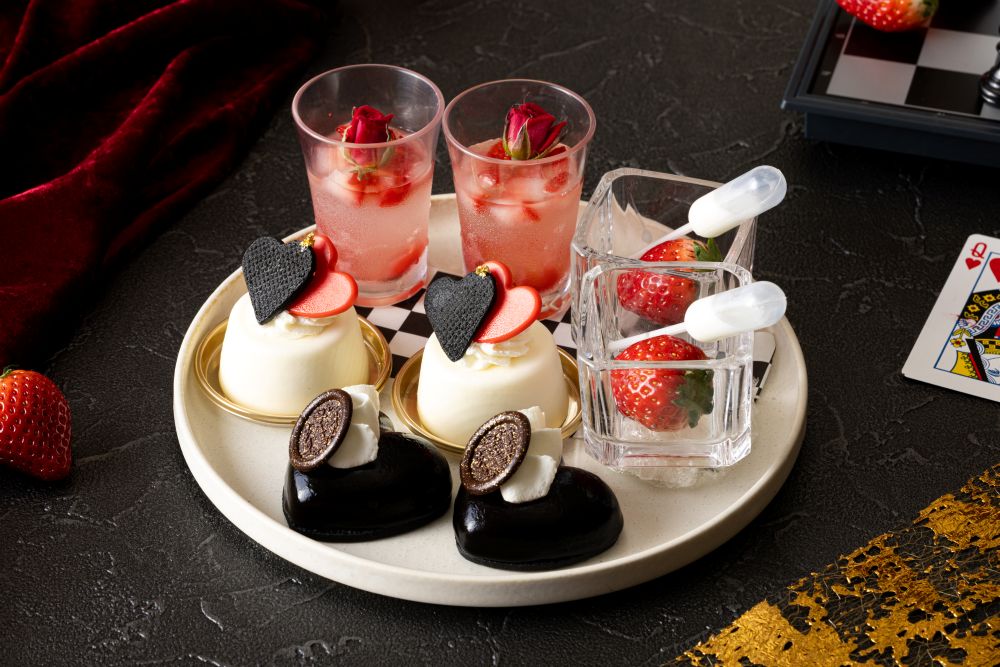 「あまりん苺アフタヌーンティーセット ～ハートの女王のティーパーティー」イメージ