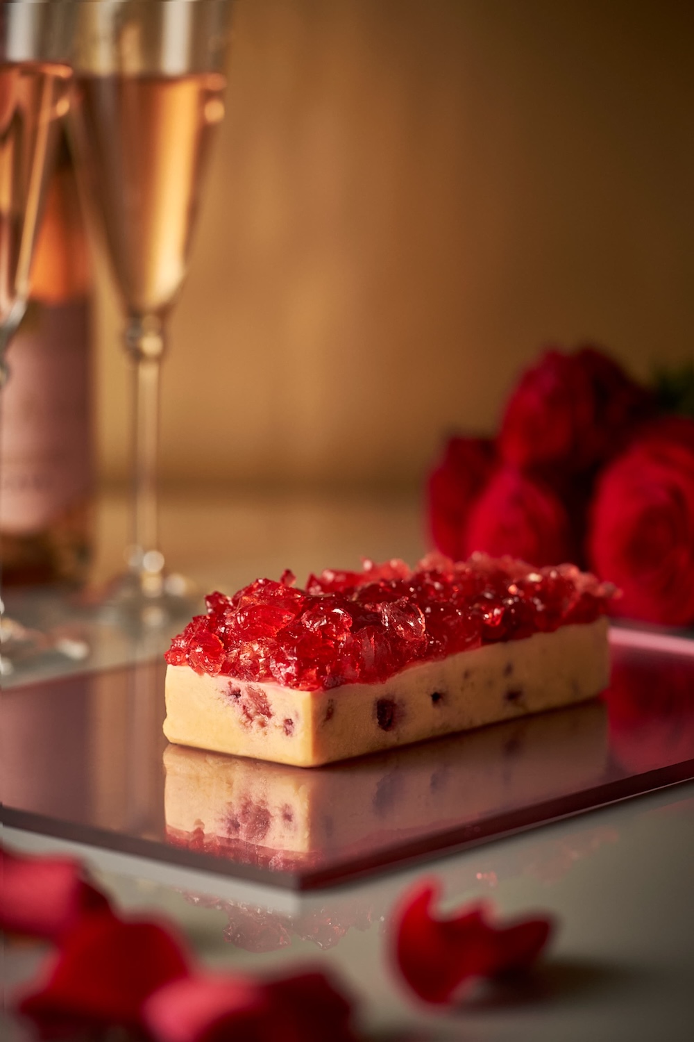 「ロゼ・シャンパーニュ」イメージ