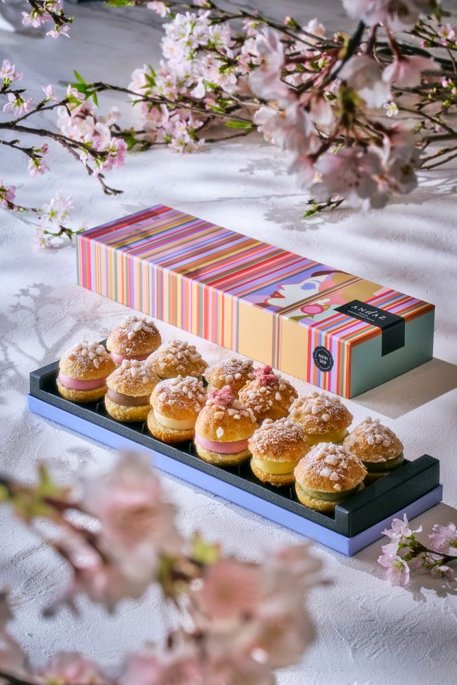 「アンダーズ トロペジェンヌ お花見セレクションボックス」12個入り・税込み3,400円