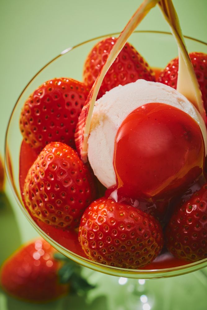 「Afternoon Tea “VOYAGE” La saison des Iga do-dan fraises」イメージ