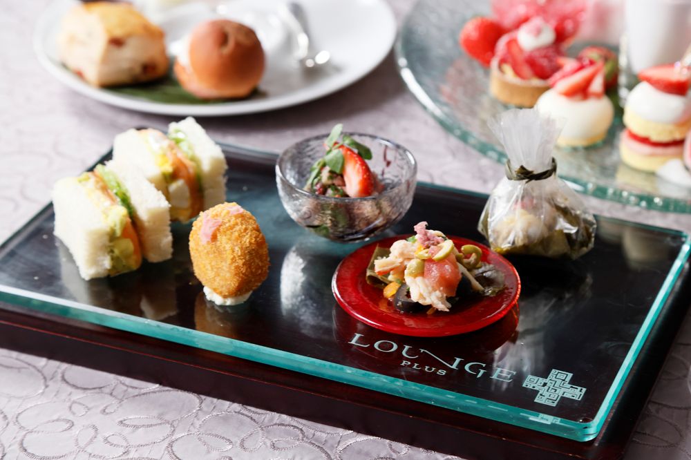 「桜といちごのアフタヌーンティー」イメージ