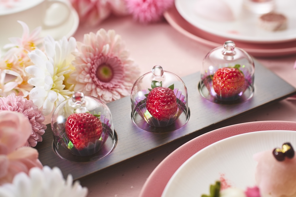 「苺アフタヌーンティーセット SPRINGバージョン」イメージ