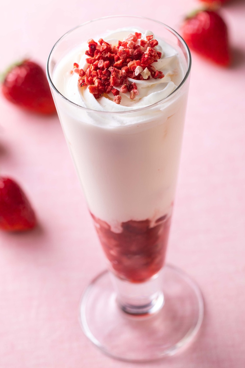 「ソマーハウス」で3月1日〜4月30日に販売される「いちごミルク」税込み1,400円（サービス料含む）