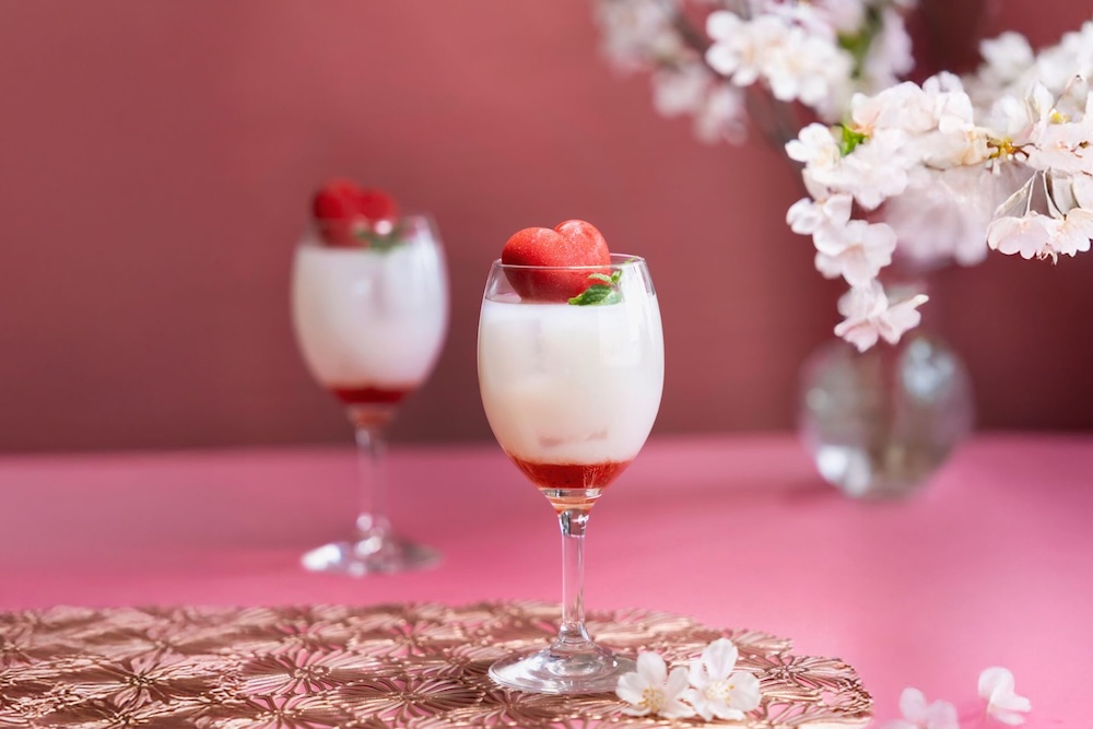 「Quattro Strawberry Afternoon Tea Set ～春めくストロベリー～」イメージ