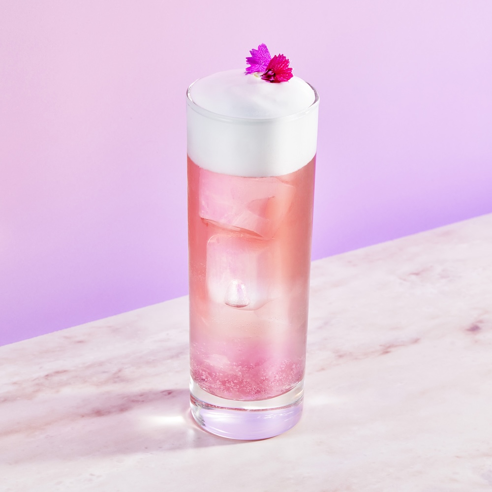 「夕桜 アリュール ピーチ ティー」店内利用・税込み1,200円、テイクアウト・税込み1,178円