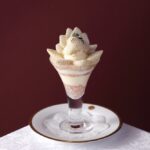 「福岡県産“ゆきぼたん”のロイヤルストロベリーパフェ」税込み6,600円