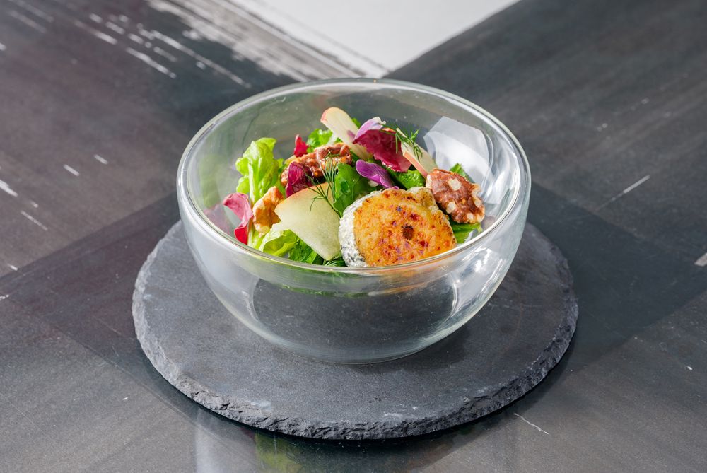 「世界を旅するチーズアフタヌーンティー 第2章」イメージ