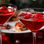 オプションメニューの「ストロベリー&ローズマティーニ」税込み1,840円（サービス料含む）