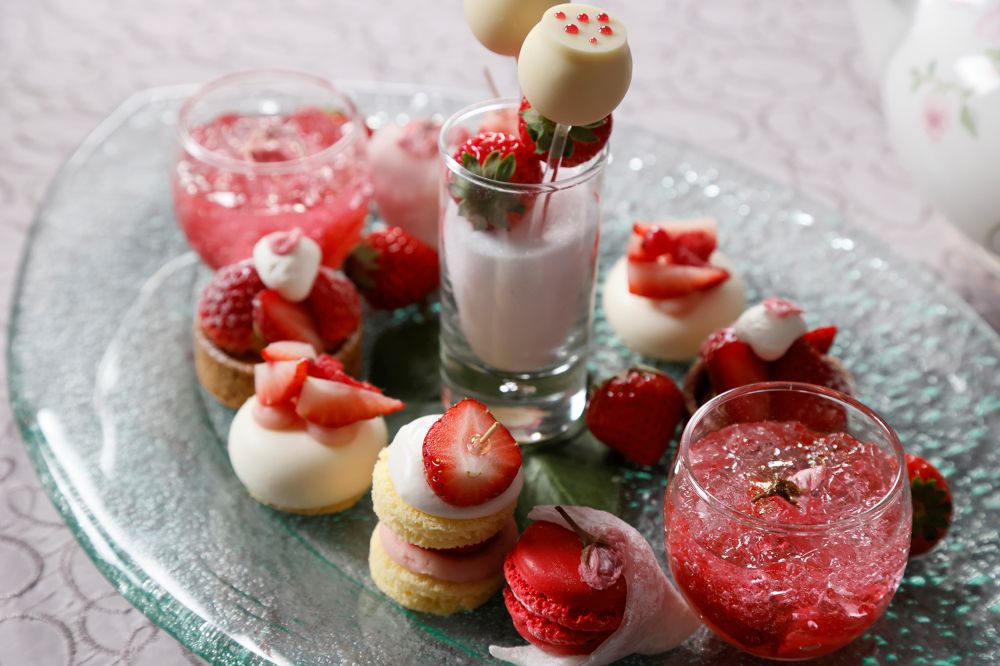 「桜といちごのアフタヌーンティー」イメージ