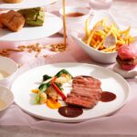 「ニューヨークラウンジ」にて販売される「ストロベリーブロッサムアフタヌーンティー」イメージ