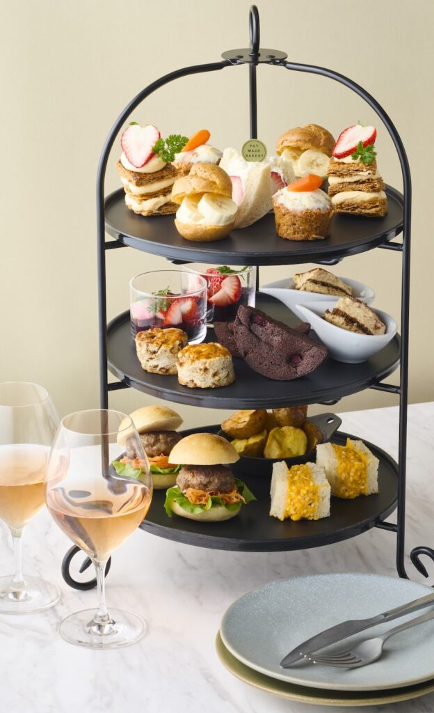 「VERMICULAR RESTAURANT THE FOUNDRY アフタヌーンティーセット」イメージ