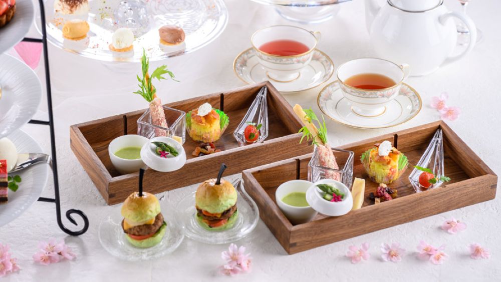 「Snow to Bloom Afternoon Tea」イメージ