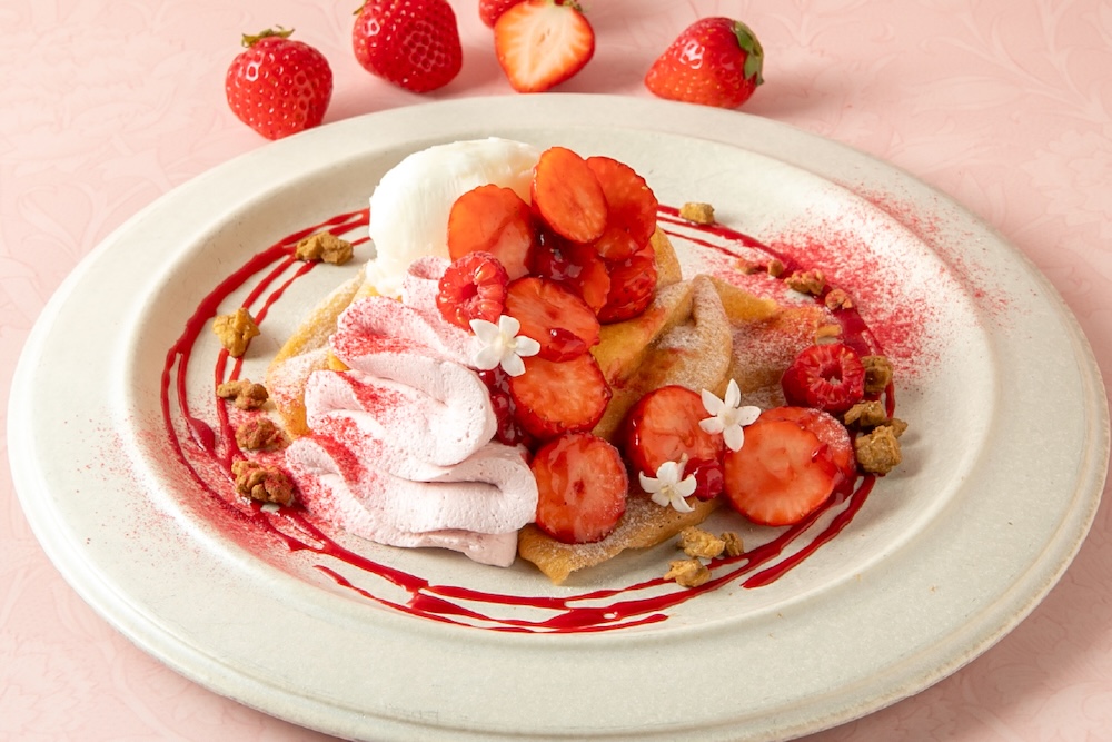 「いちごとフランボワーズのクレープ　ミルクアイス添え」税込み1,870円