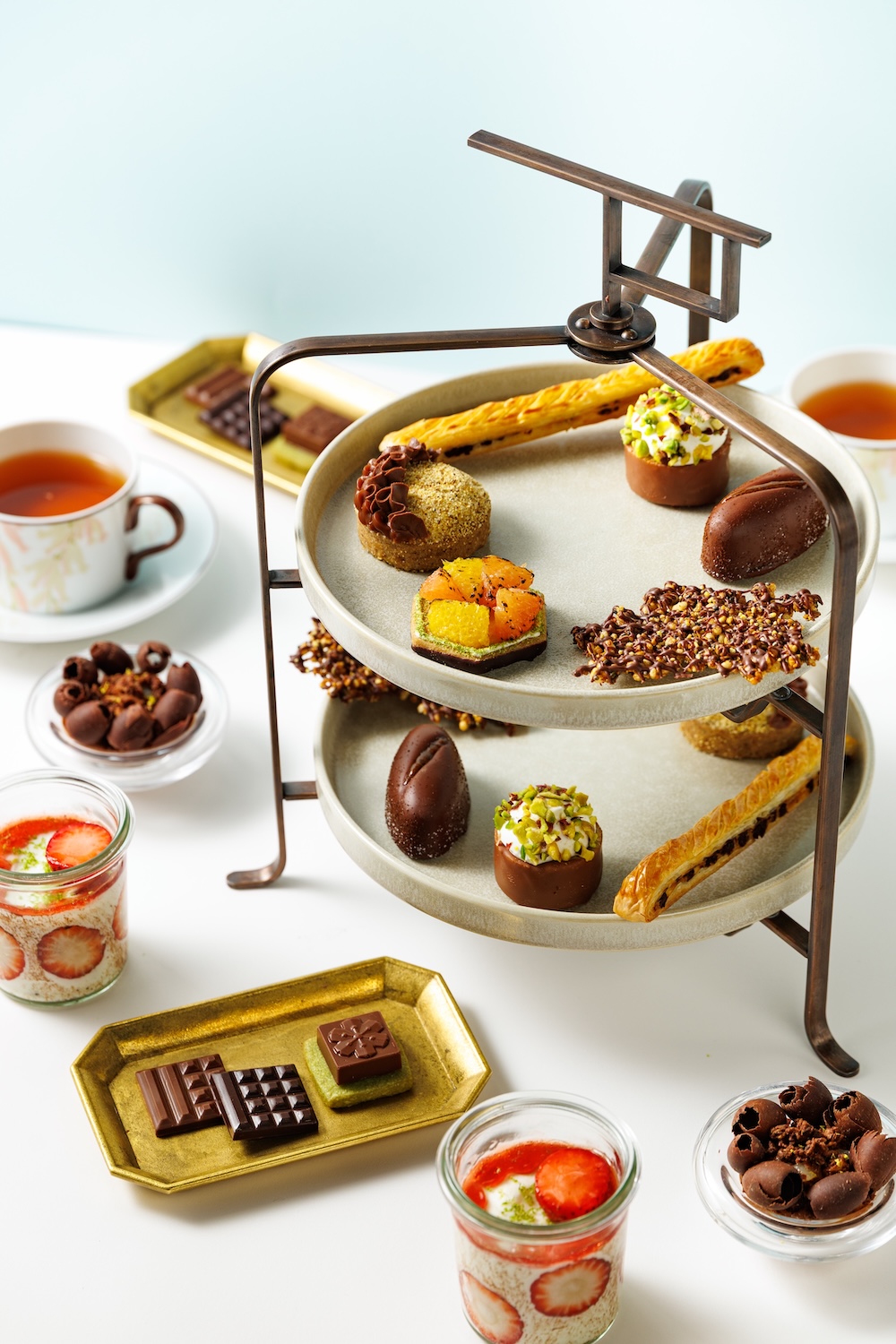 春季限定アフタヌーンティー「ル・グテ」平日・税込み6,100円、土日祝・税込み6,600円