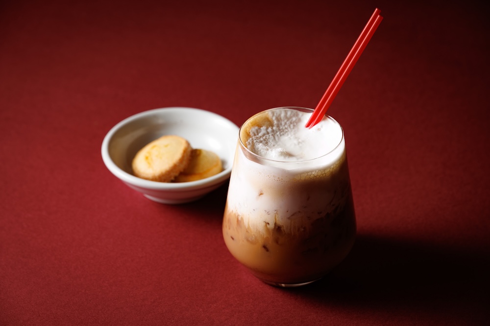 「カフェ アマーロ」税込み2,400円（別途サービス料）