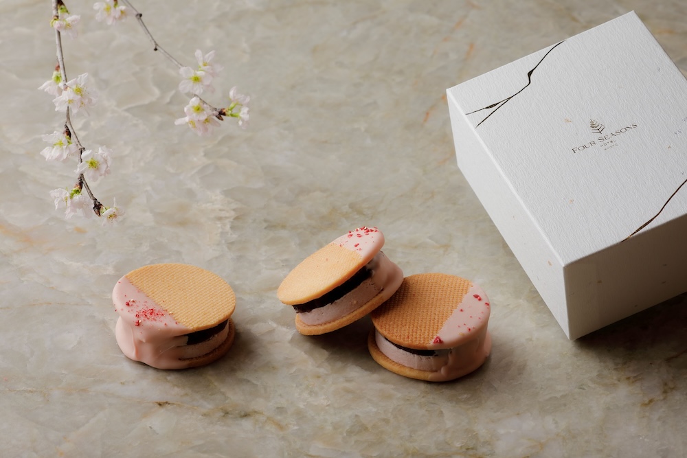 「桜餡バターサンド」3個入り・2,300円