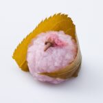 2月1日より販売中の「京都祇園あのん」の「桜餅」税込み237円