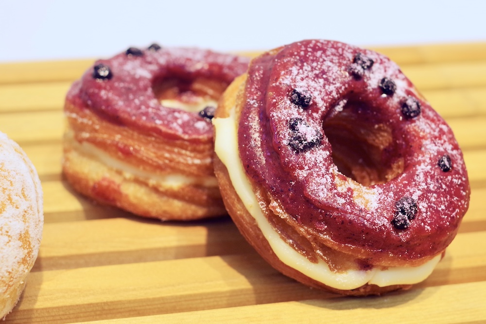 「ブルーベリーレアチーズサンド」税込み385円