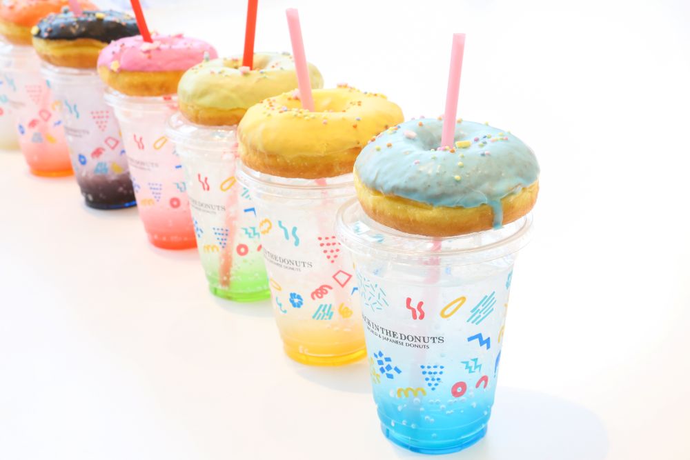 「推しドリンク＆ドーナツ」税込み850円