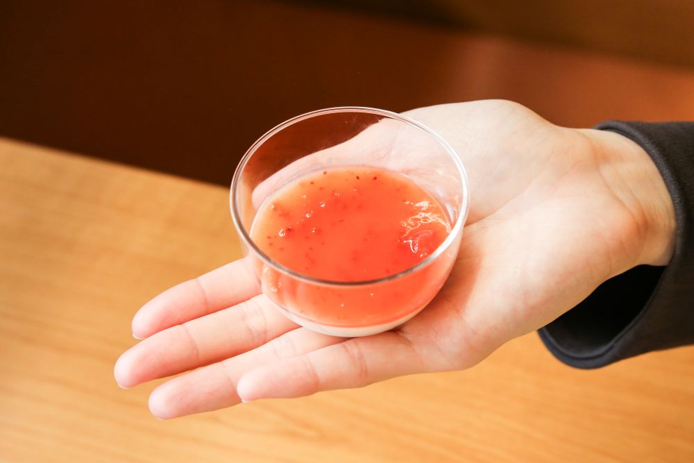 「豆乳ぷりん（いちごソース）」税込み120円