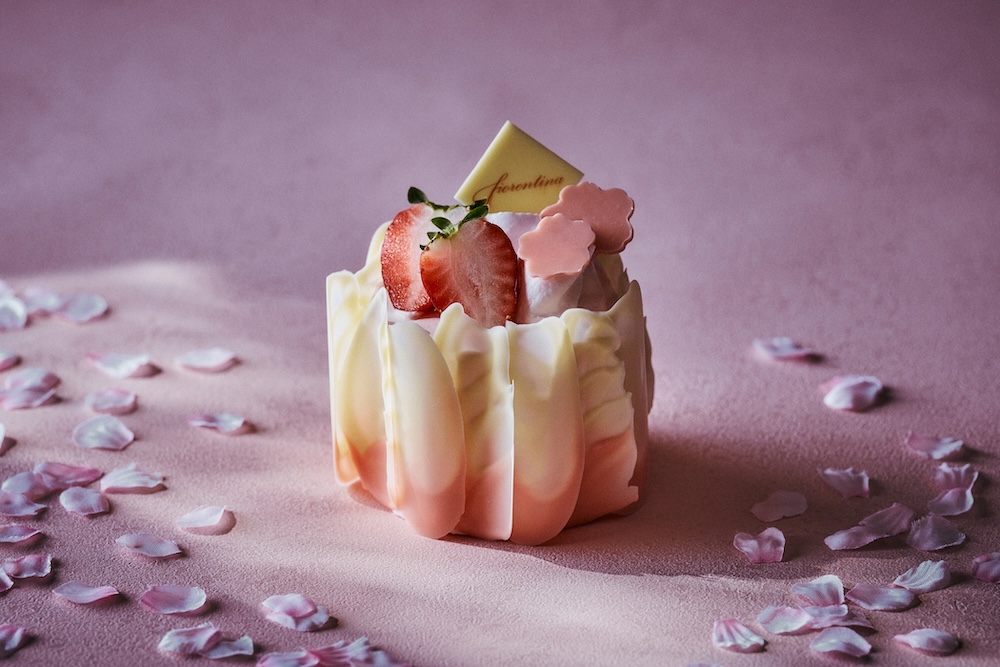 「グランド プレミアム ショートケーキ 桜」税込み2,200円