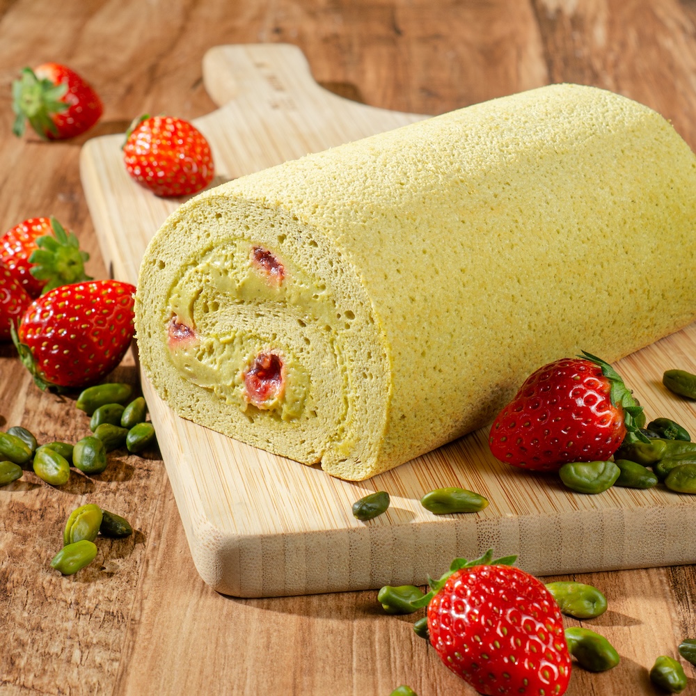 名古屋限定「ピスタチオのふわもちロール」税込み3,401円