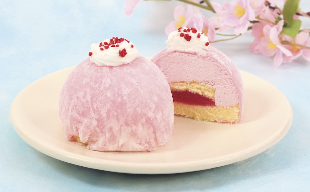 「マンスリーシーズン ドリームストーリー～桜と苺のドームケーキ～」税込み745円