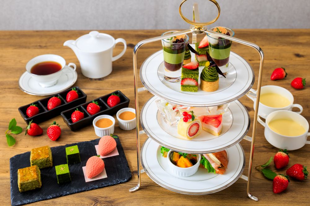 「苺と抹茶のアフタヌーンティー」イメージ