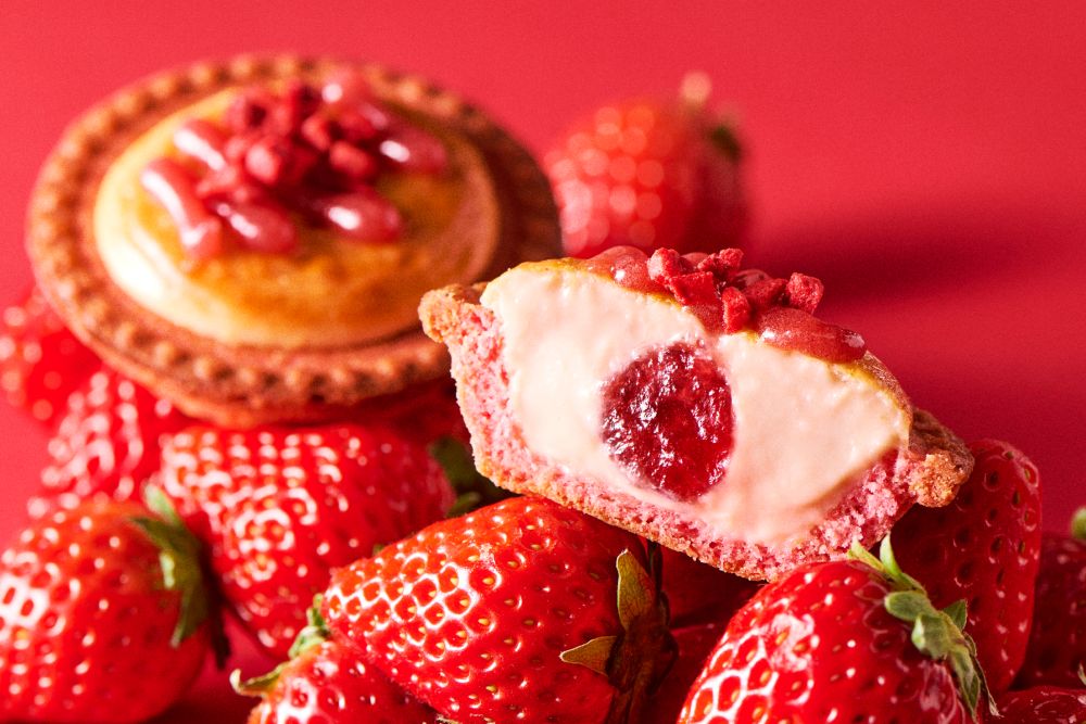 「焼きたてタルト 濃苺チーズ」イメージ