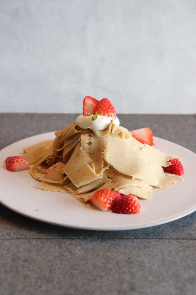 「和栗と季節の果物タルト　～国産苺～」税込み2,530円