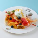 「果実園リーベル」のエキュート立川限定「季節のフルーツパンケーキ（リコッタチーズクリーム添え）」税込み1,860円