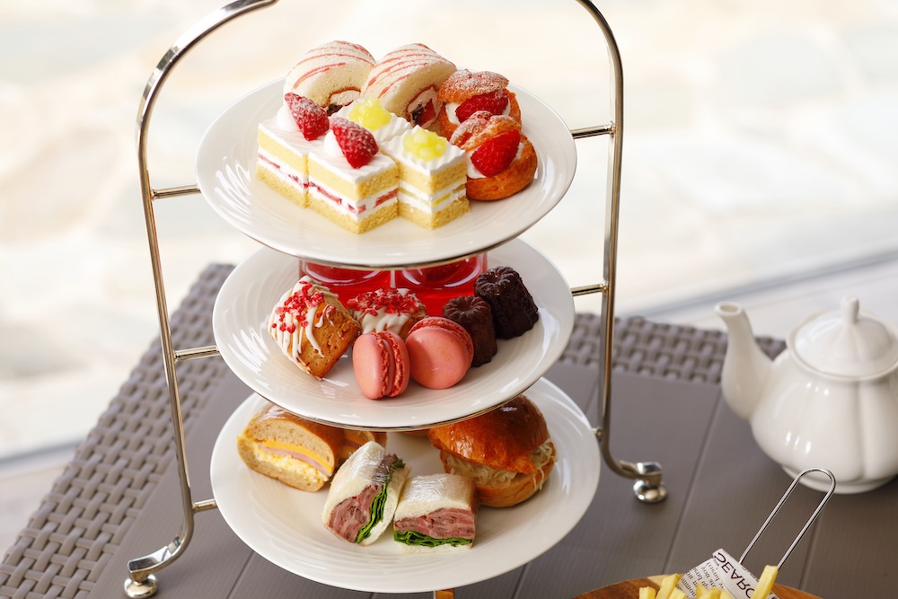 「プールサイドアフタヌーンティーセット」イメージ