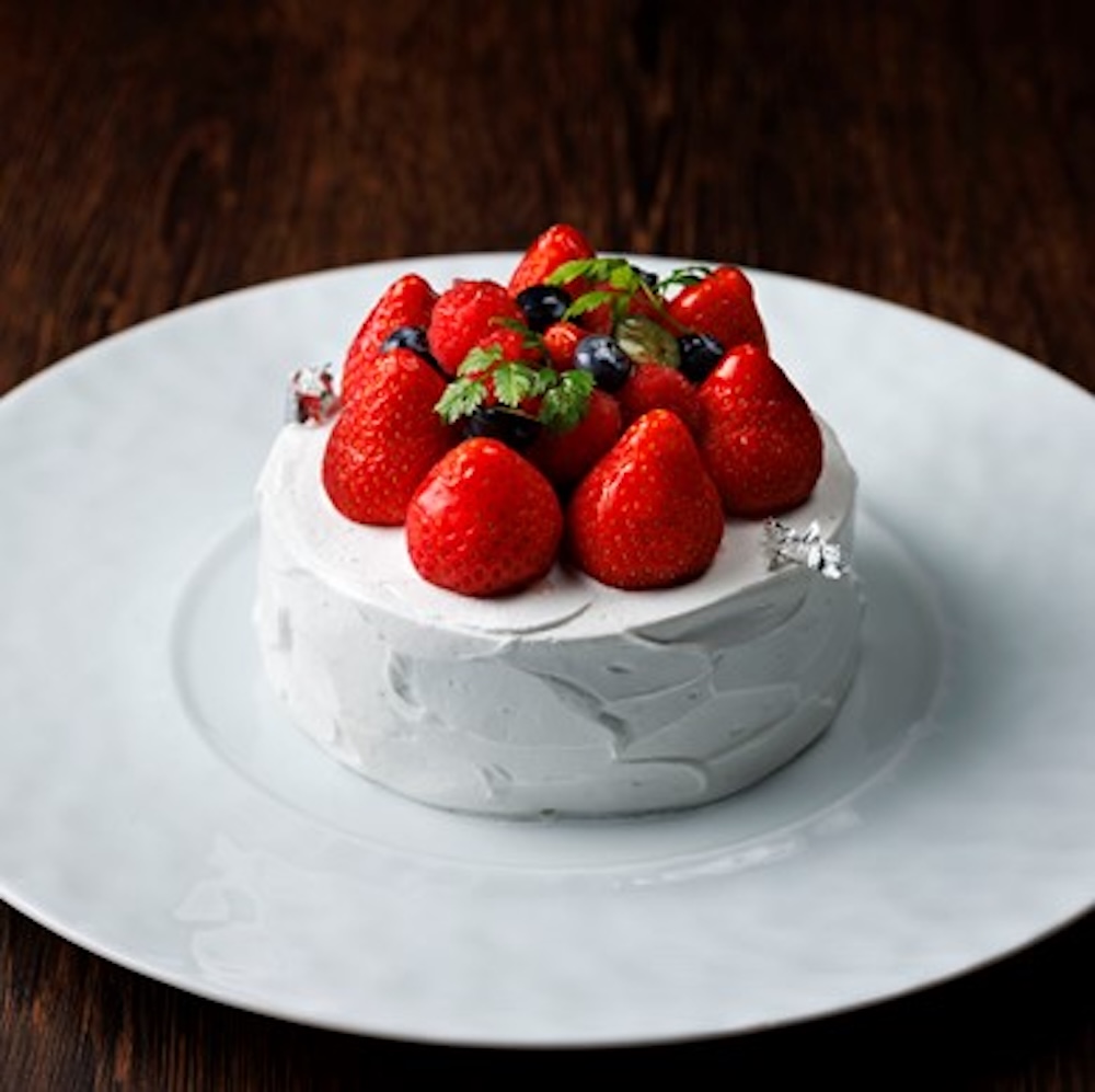 2サイズ展開される「いちごのショートケーキ」4号・税込み5,500円〜