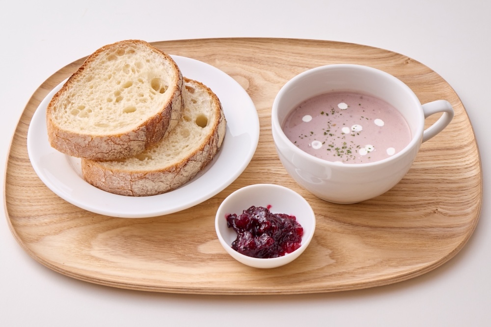 「さつまいもとローゼルのポタージュ」税込み1,000円