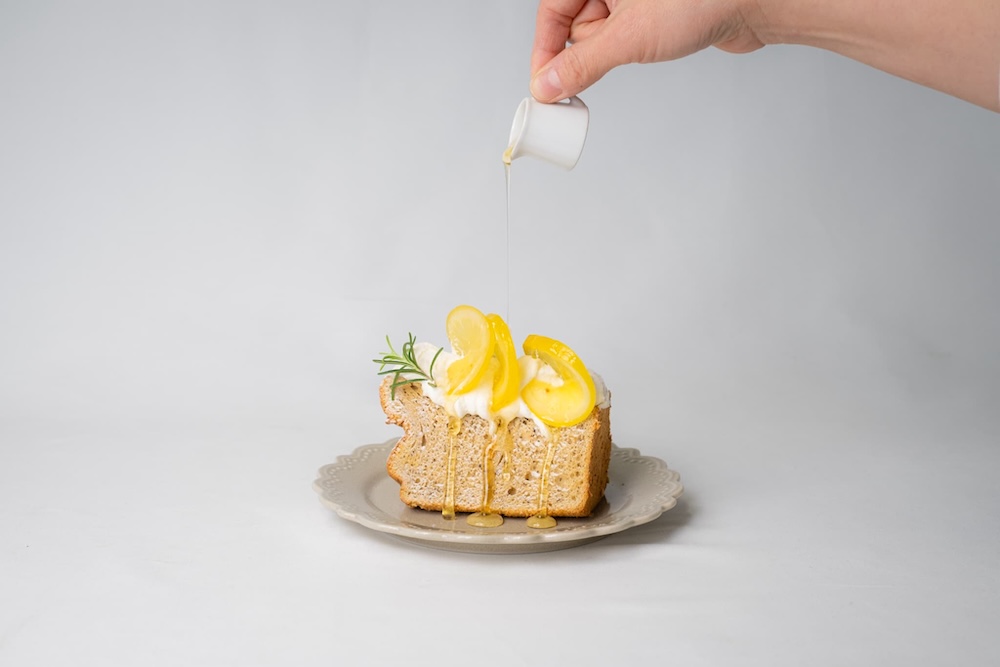 「はちみつレモンシフォンケーキ」イメージ