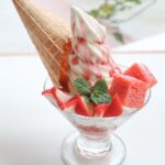 「ソフトクリームいちご」税込み1,400円(サービス料含む)