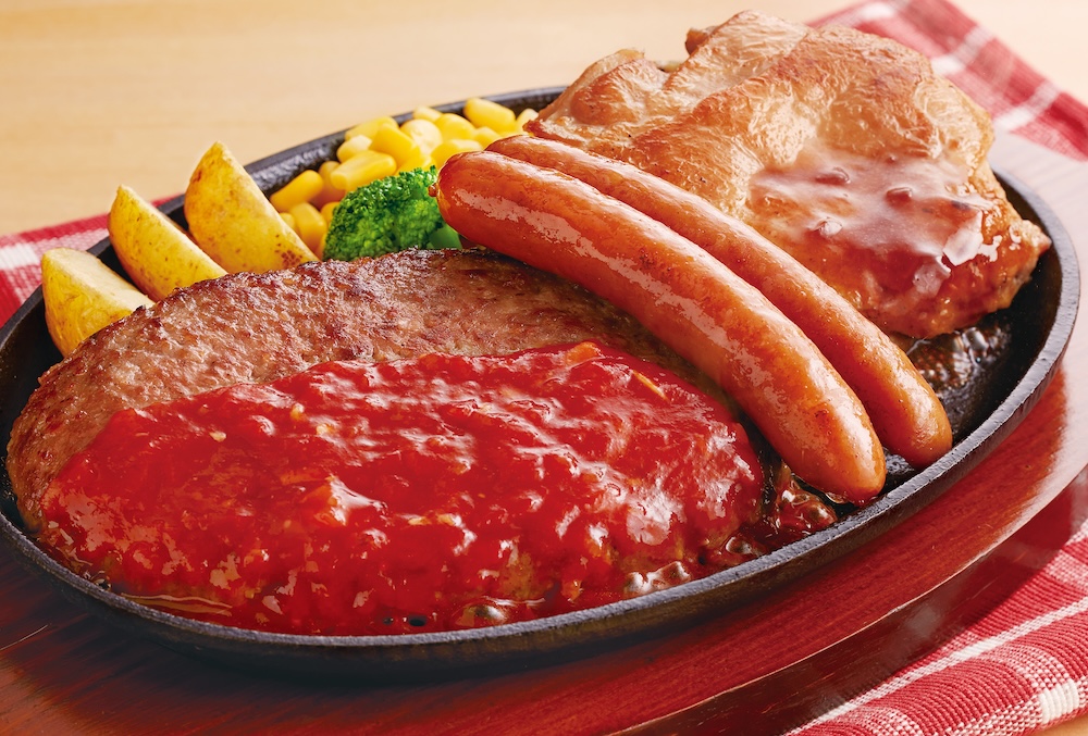 「どど～ん！っと大きなミックスグリル」税込み1,208円（税込み1,285円からプライスダウン）